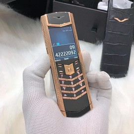 Vertu S Clous De Paris Gold Alligator