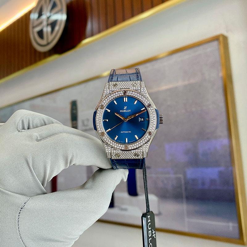 /images/image.php?width=1000&image=/admin/sanpham/Hublot-Classic-Fusion-Pave-Diamond-Navy-42mm_4673_anhkhac0.jpg