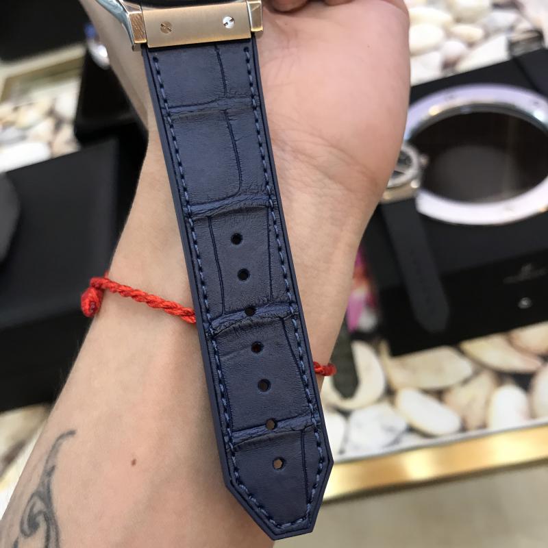 /images/image.php?width=1000&image=/admin/sanpham/Hublot-classic-fusion-titanium-blue-dial-custom-diamonds-33mm1_1981_anhkhac0.jpg