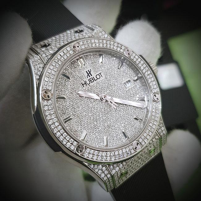 /images/image.php?width=1000&image=/admin/sanpham/Hublot-classic-fusion-titanium-full-pave-42mm2_2005_anhkhac1.jpg