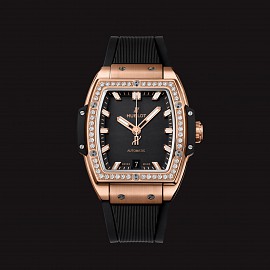 Đồng hồ Hublot Spirit Of Big Bang King Gold Diamonds Black 39mm