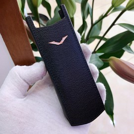 Bao Da Rút Vertu Màu Đen Logo Mạ Vàng Đính Đá Sang Trọng