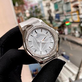 Hublot Classic Fusion Orlinski Titanium White Alternative Pavé 40mm