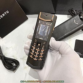 Vertu signature s pure black mix red gold